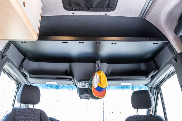 Tablette de voûte avant (Headliner Shelf) en aluminium pour Sprinter